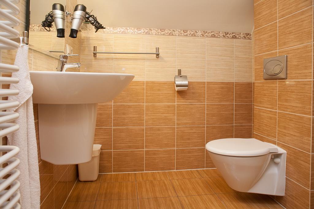 Aparthotel H31 à Poznań Extérieur photo