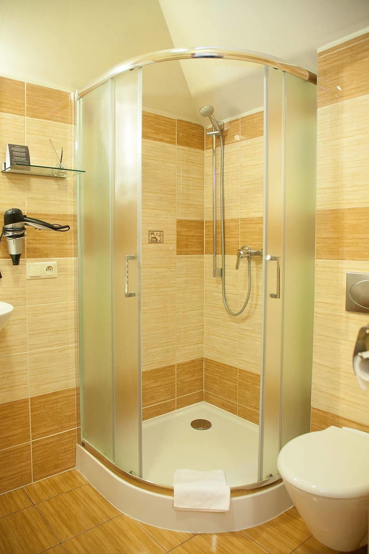 Aparthotel H31 à Poznań Extérieur photo