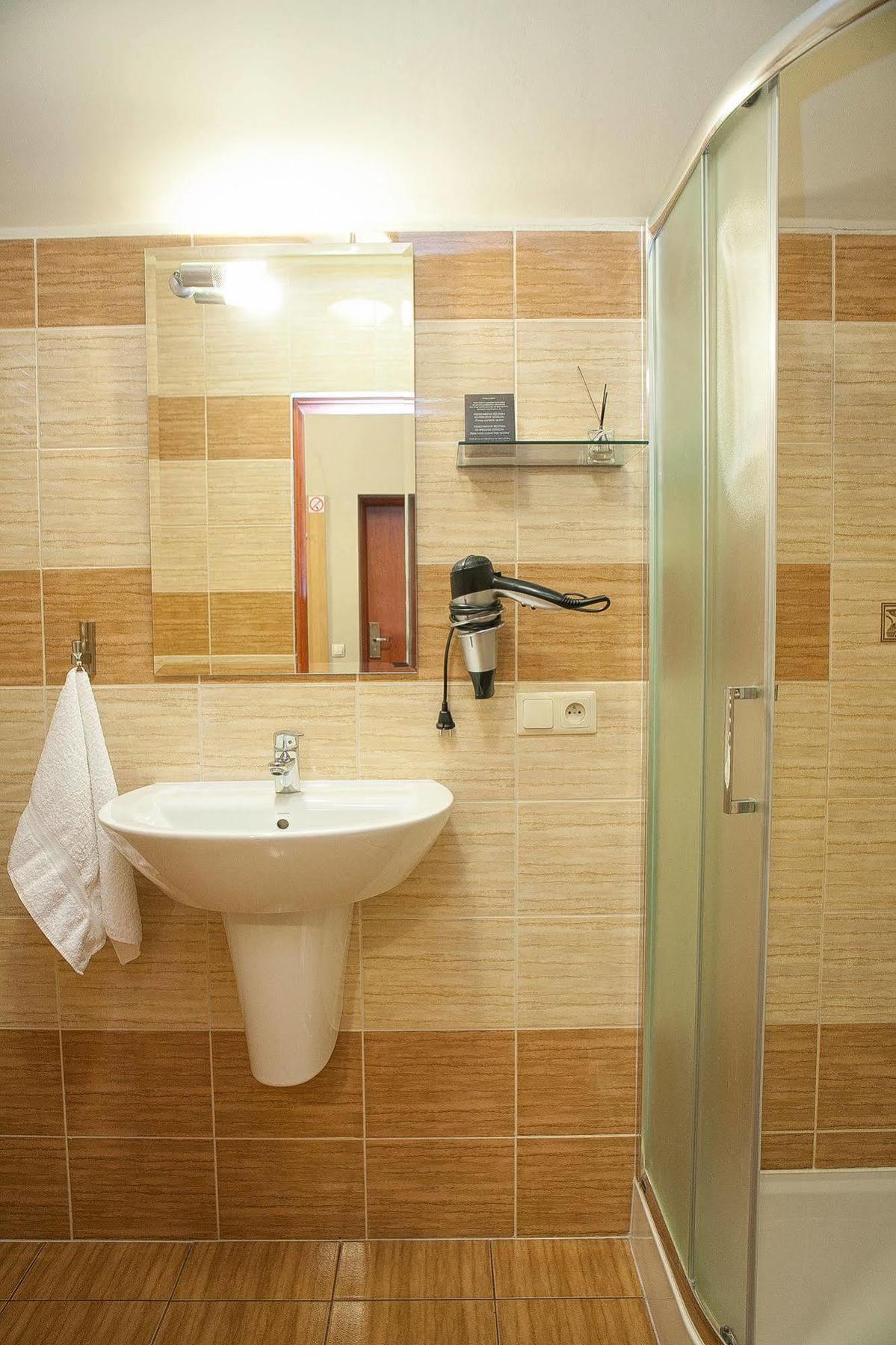 Aparthotel H31 à Poznań Extérieur photo